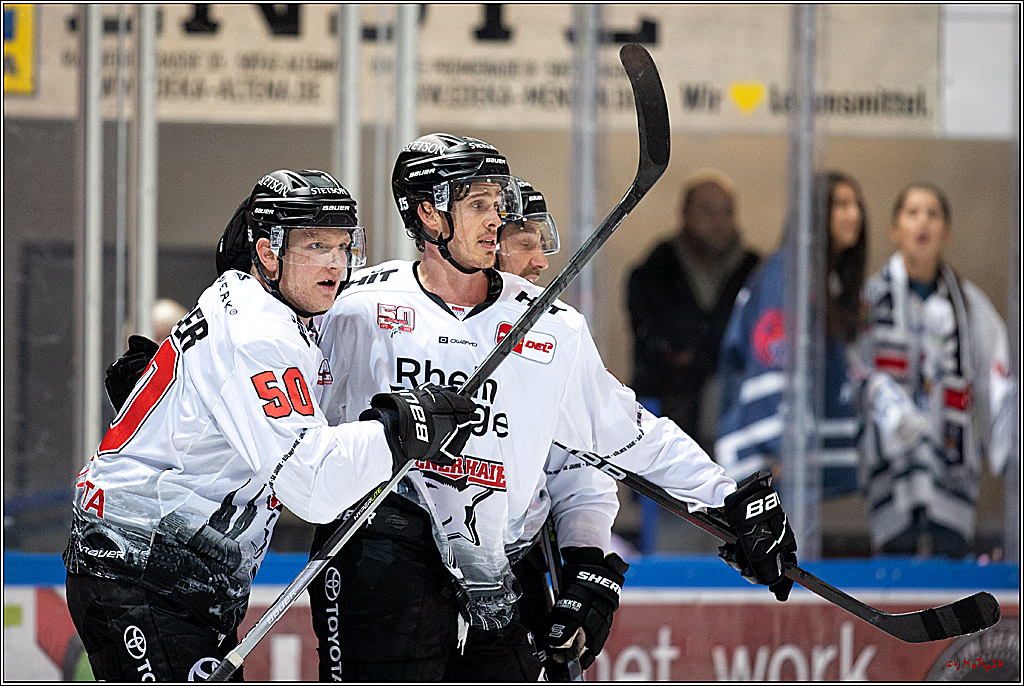 PENNY DEL;  Iserlohn Roosters - Kölner Haie; Iserlohn, 06.10.2022